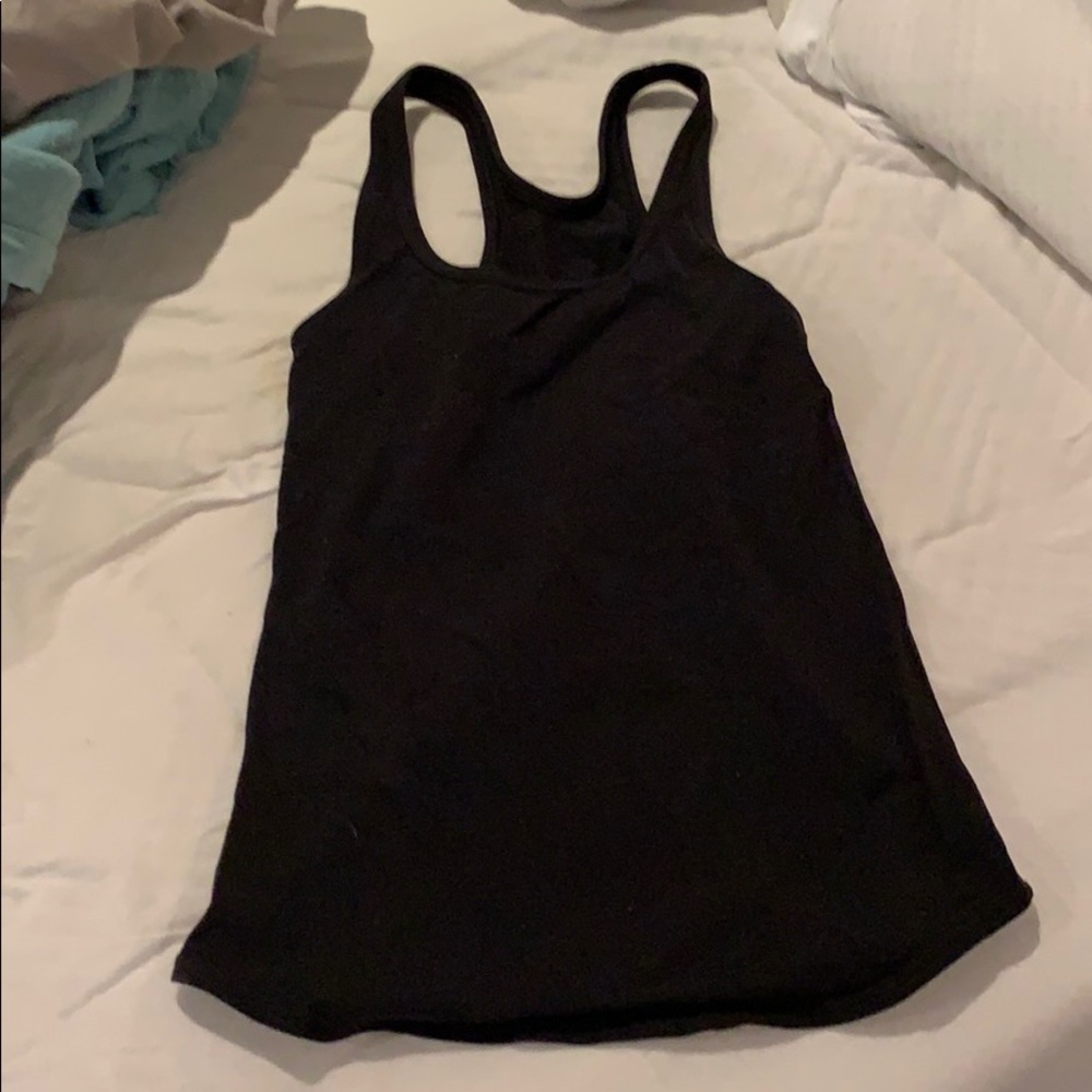 Lululemon black tanktop